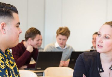 afbeelding bij e-learning voor vertrouwenspersonen